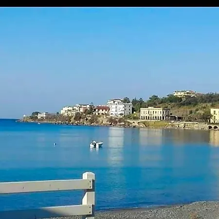 Dei Trecento 3* Sapri